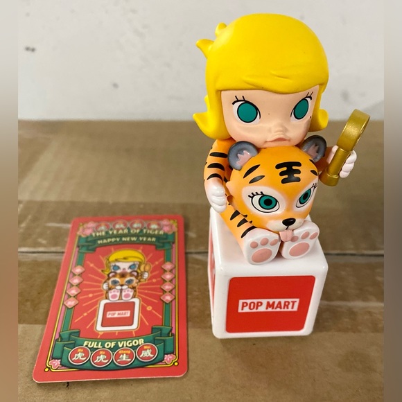Designer Toy - pop Mart - Molly - Year of the Tiger figure.  Cute and detailed. - Picture 2 of 6